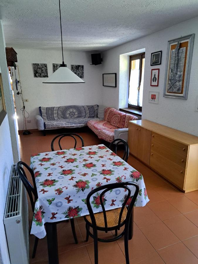 MalèCasa Bianca公寓 外观 照片